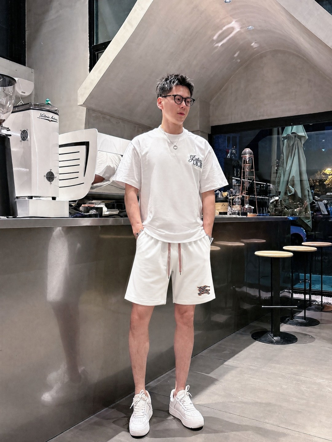 ·  巴宝莉 2026春夏新款男士休闲宽松短裤 五分裤 高端货简洁时尚大方定制原版进口面料简洁利落又清爽品质做工细节精美