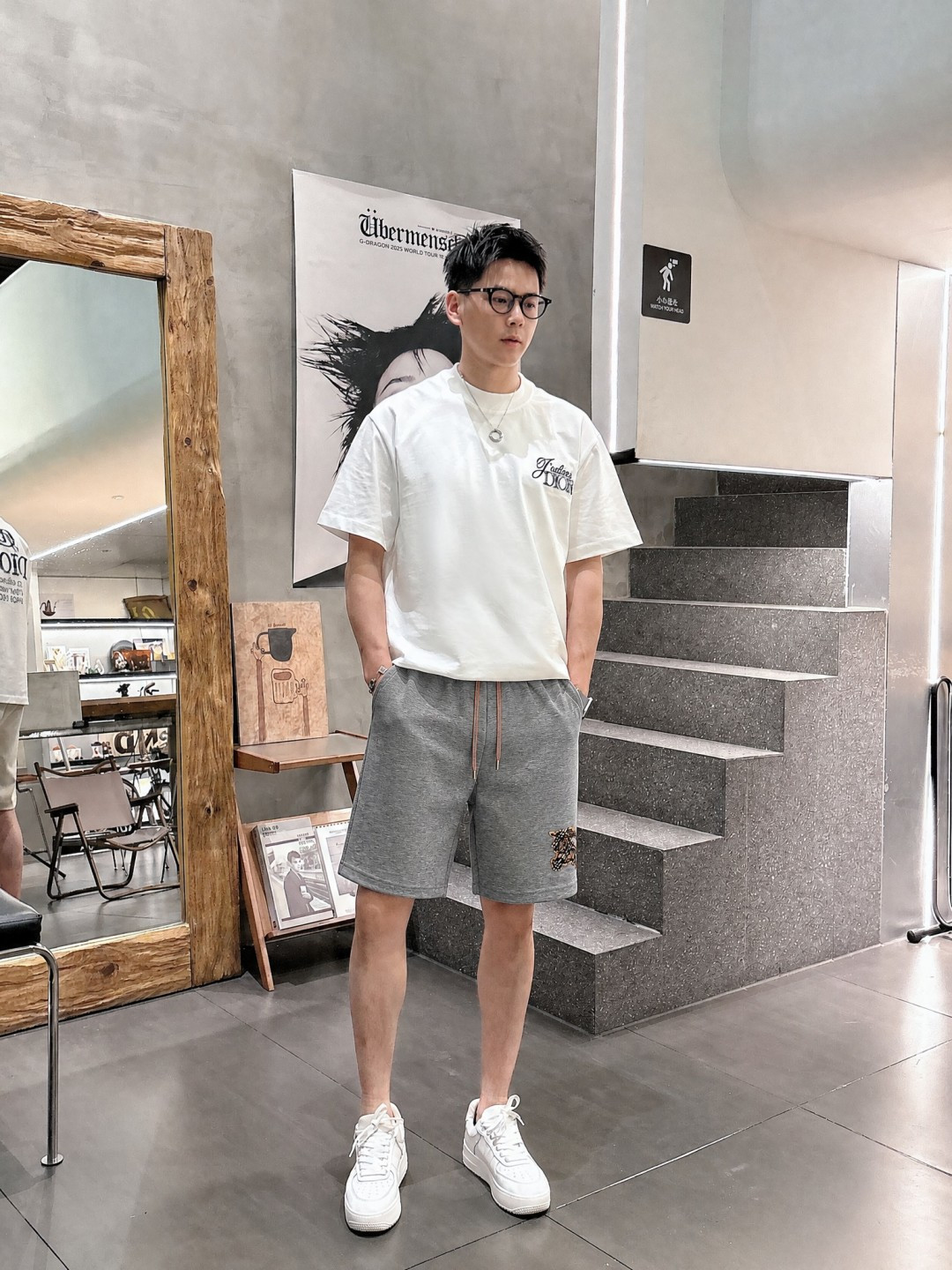 ·  巴宝莉 2026春夏新款男士休闲宽松短裤 五分裤 高端货简洁时尚大方定制原版进口面料简洁利落又清爽品质做工细节精美