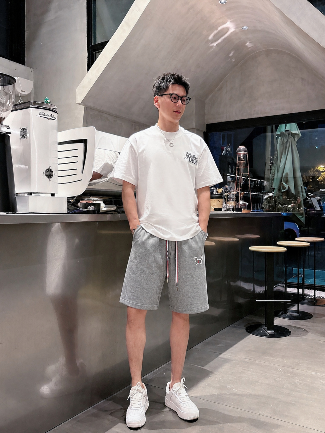 .  TB 汤姆布朗 2026春夏新款男士休闲宽松短裤 五分裤 高端货简洁时尚大方定制原版进口面料简洁利落又清爽品质做工