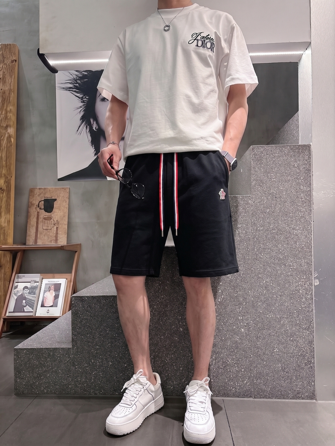 .  蒙口 2026春夏新款男士休闲宽松短裤 五分裤 高端货简洁时尚大方定制原版进口面料简洁利落又清爽品质做工细节精美简
