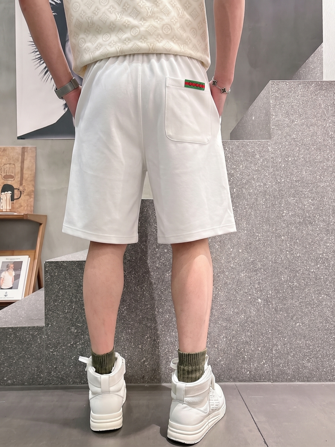 . 古奇 2026春夏新款男士休闲宽松短裤 五分裤 高端货简洁时尚大方定制原版进口面料简洁利落又清爽品质做工细节精美简约