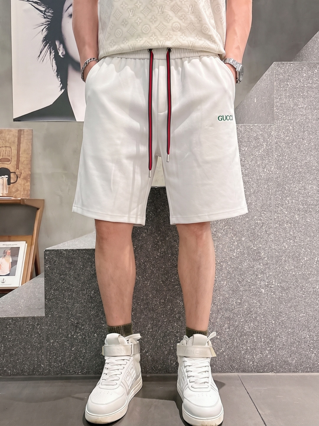 . 古奇 2026春夏新款男士休闲宽松短裤 五分裤 高端货简洁时尚大方定制原版进口面料简洁利落又清爽品质做工细节精美简约