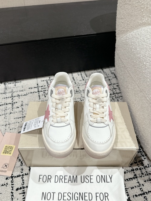 Golden Goose Forty2 Platform Sneakers: American Basketball-Inspired Style 1 Golden Goose Forty2 Platform Sneakers: American Basketball-Inspired Style