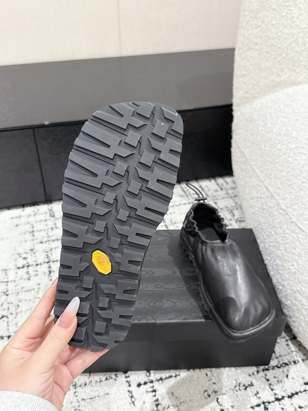 Luxurious Sheepskin Leopard Shoes by Dries Van Noten: Original Wool Fabric, Size #35-40 - 图片 9