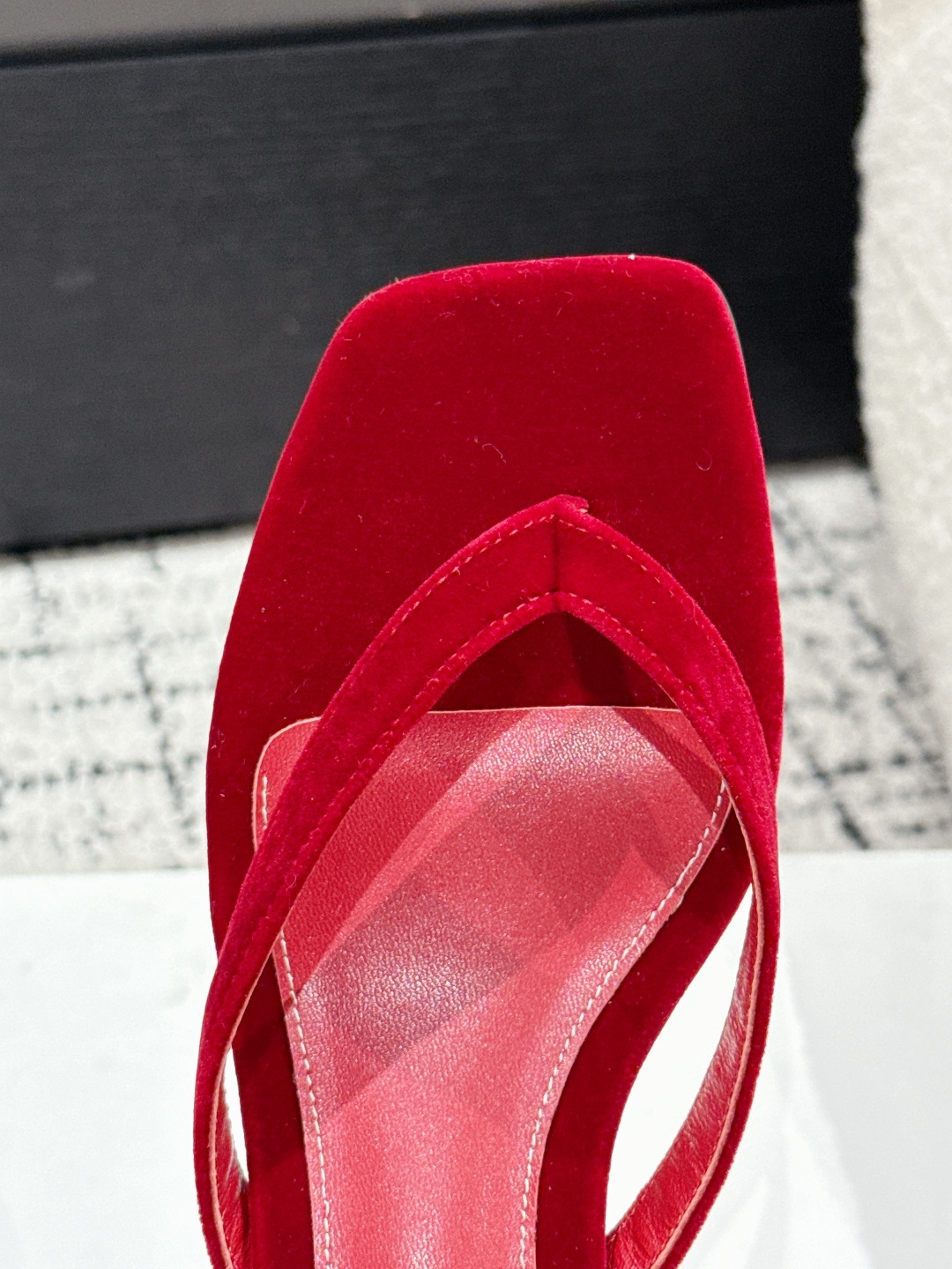 NO:223618,#Real photo details reference, split toe shoes19860909#实拍细节参考,分趾鞋,Women's Shoes