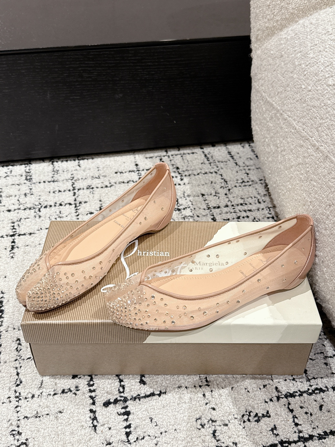 Red Bottom Ballet Shoes: Original Design with Super Flat Toe and Sheepskin Lining - 图片 4