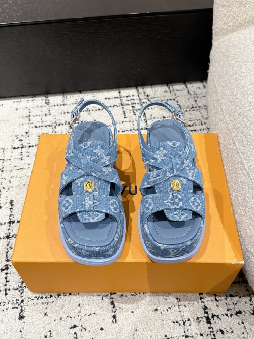 Louis Vuitton Maya Denim Flatform Sandals - Stylish Summer Comfort, Sizes 35-41 1 Louis Vuitton Maya Denim Flatform Sandals - Stylish Summer Comfort, Sizes 35-41