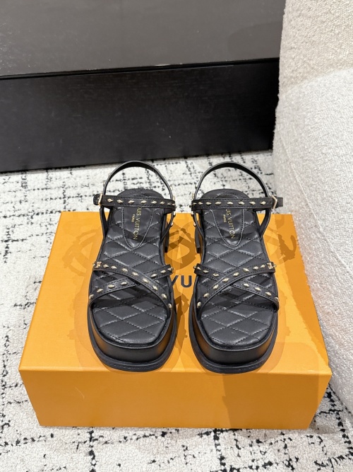 Louis Vuitton Maya Flatform Sandals in Black Leather with Circle Logo 1 Louis Vuitton Maya Flatform Sandals in Black Leather with Circle Logo