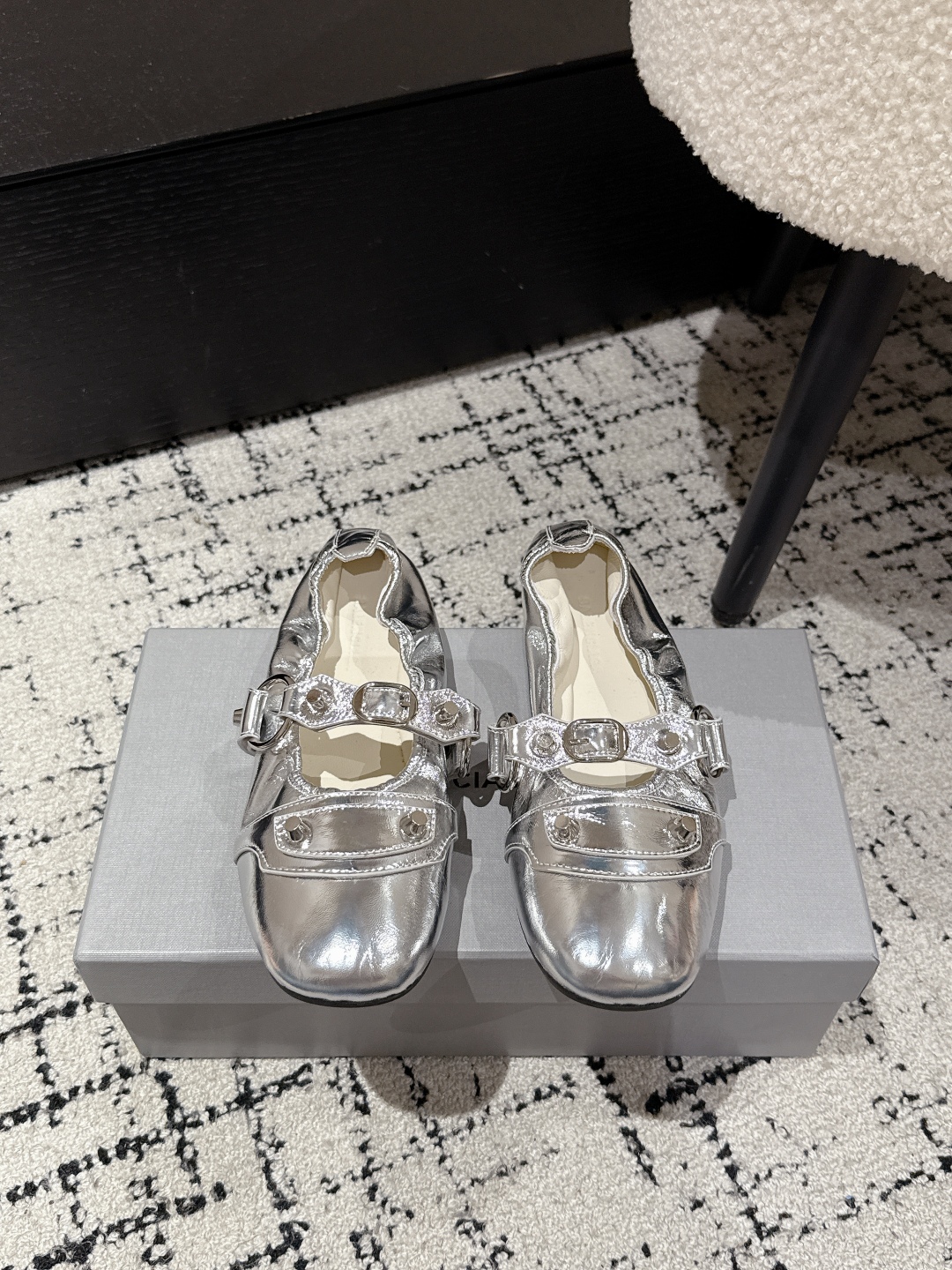 New Metal Nails Ballet Shoes: CAGOLE Slippers in Balentia Paris Fashion.
