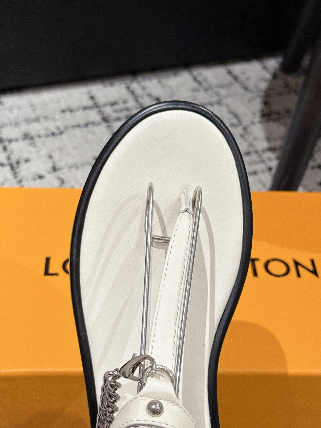 NO:419771,#Real photo details reference, split toe shoes19860909#实拍细节参考,分趾鞋,Women's Shoes