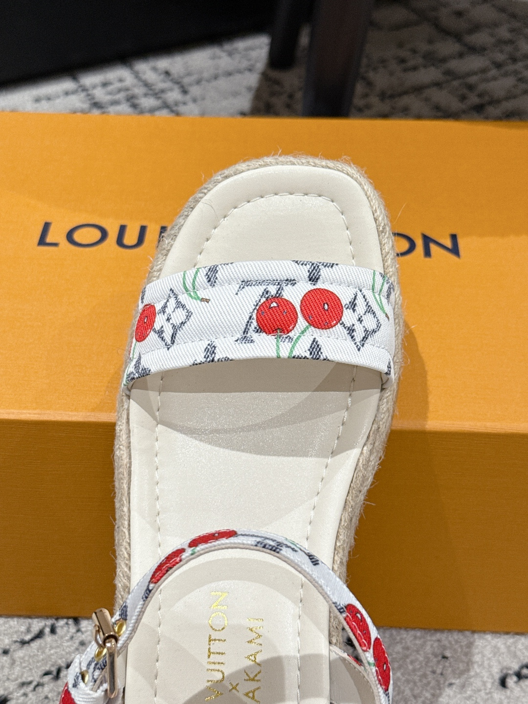 NO:409658,#Real photo details reference, sandals, sandals19860909#实拍细节参考,凉鞋,sandals,Women's Shoes