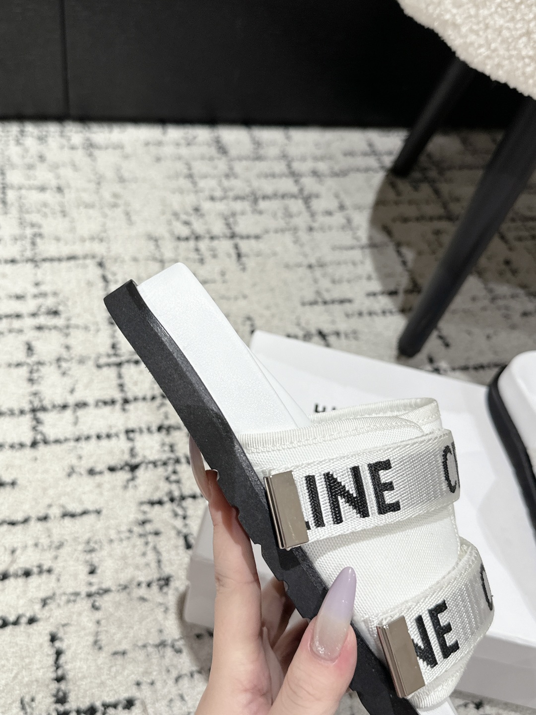 “TopCeline Spring & Summer Collection: Embroidered Cowboy Boots with Skin Details in Sizes 35-40” - 图片 8