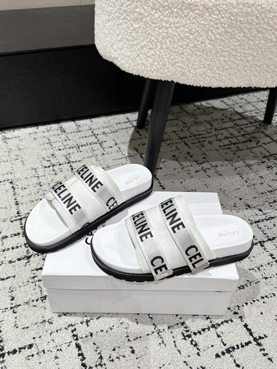 “TopCeline Spring & Summer Collection: Embroidered Cowboy Boots with Skin Details in Sizes 35-40” - 图片 3