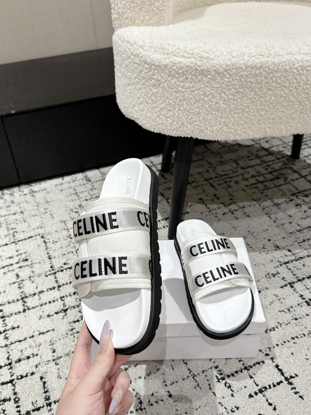 “TopCeline Spring & Summer Collection: Embroidered Cowboy Boots with Skin Details in Sizes 35-40” - 图片 4