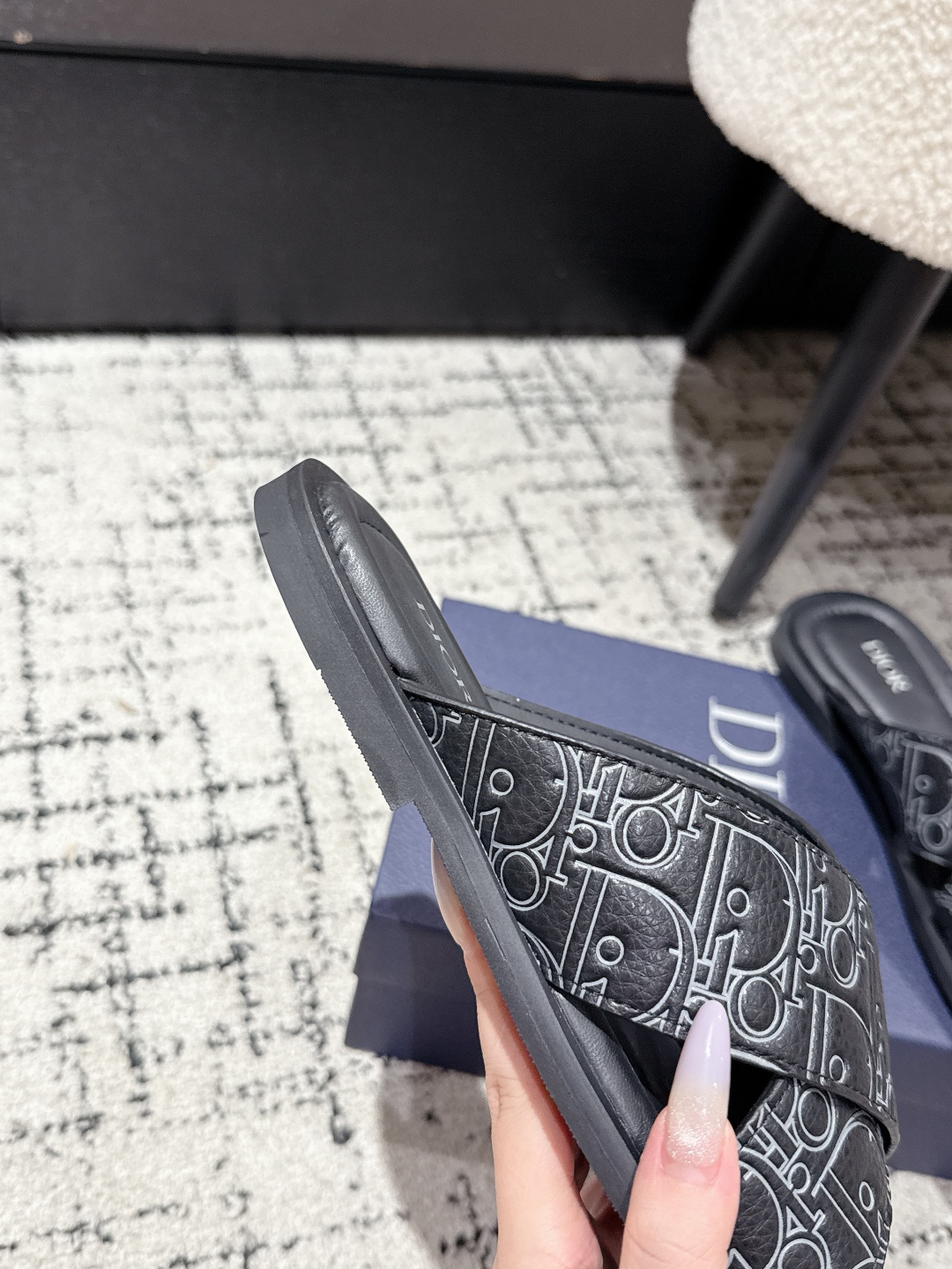 Dior Oblique Jacquard Men's Slides: Summer Style & Comfort - Size 39-46 9 cmp i1752145168805 8726 0 7