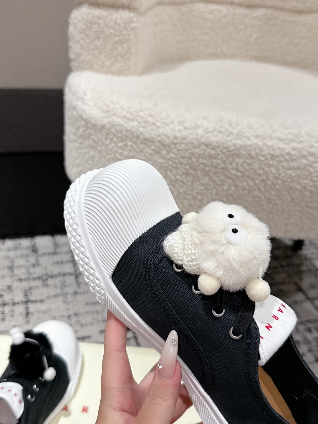New Canvas Sneakers with Wave Patterns for Comfort and Style - 图片 5