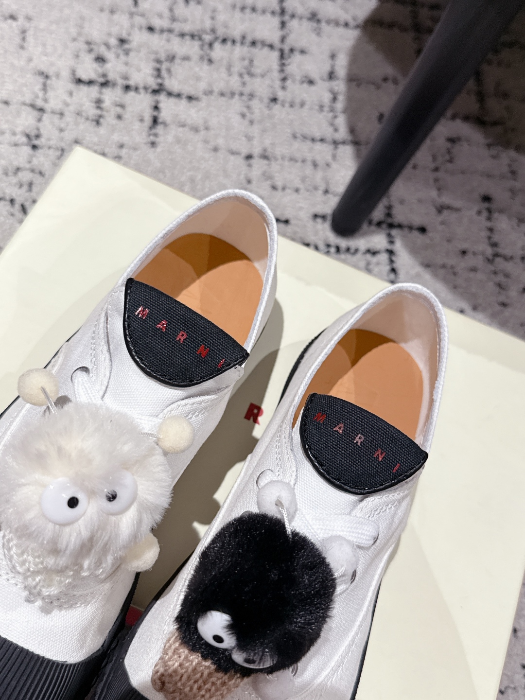Marni’s New Canvas Wave Sneakers with Comfortable Design and Big Bottom - 图片 8