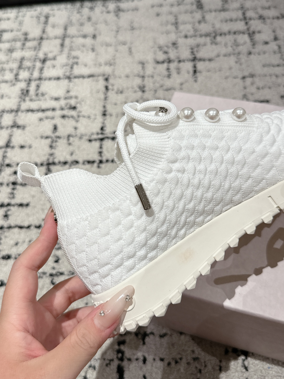 New Jimmy Choo Knitting Sneakers: Goddess in White, Sizes 35-40. - 图片 8