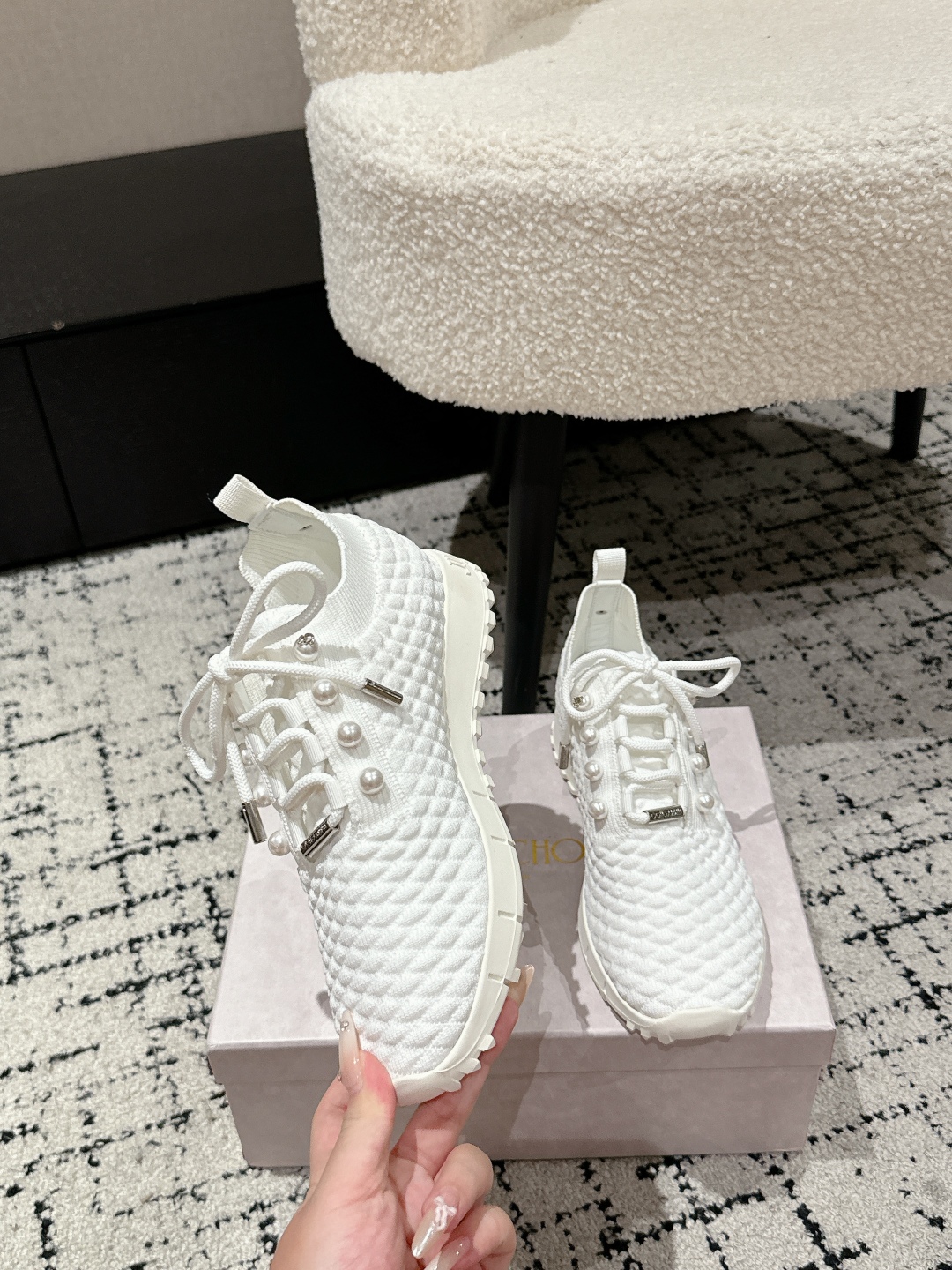 New Jimmy Choo Knitting Sneakers: Goddess in White, Sizes 35-40. - 图片 4