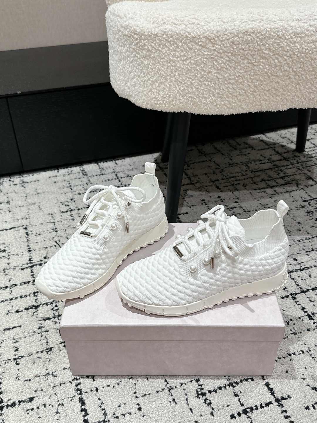 New Jimmy Choo Knitting Sneakers: Goddess in White, Sizes 35-40. - 图片 1