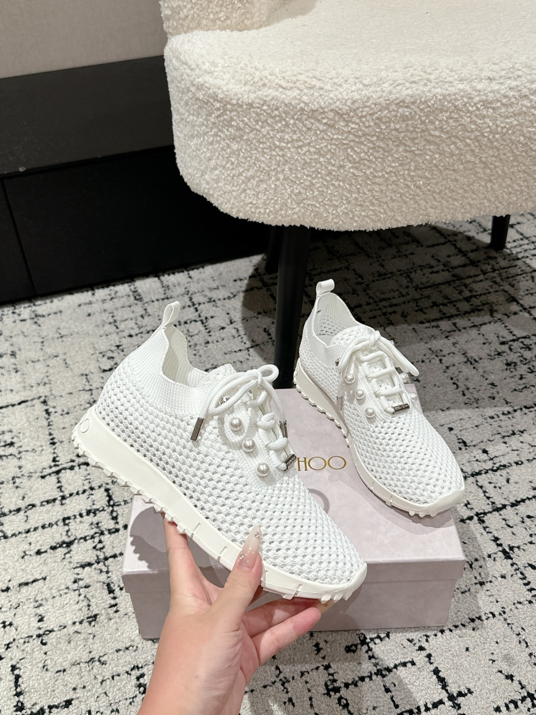 New Knitting Sneakers by Jimmy Choo: “The Goddess” in Perfect White, Sizes 35-40. - 图片 5