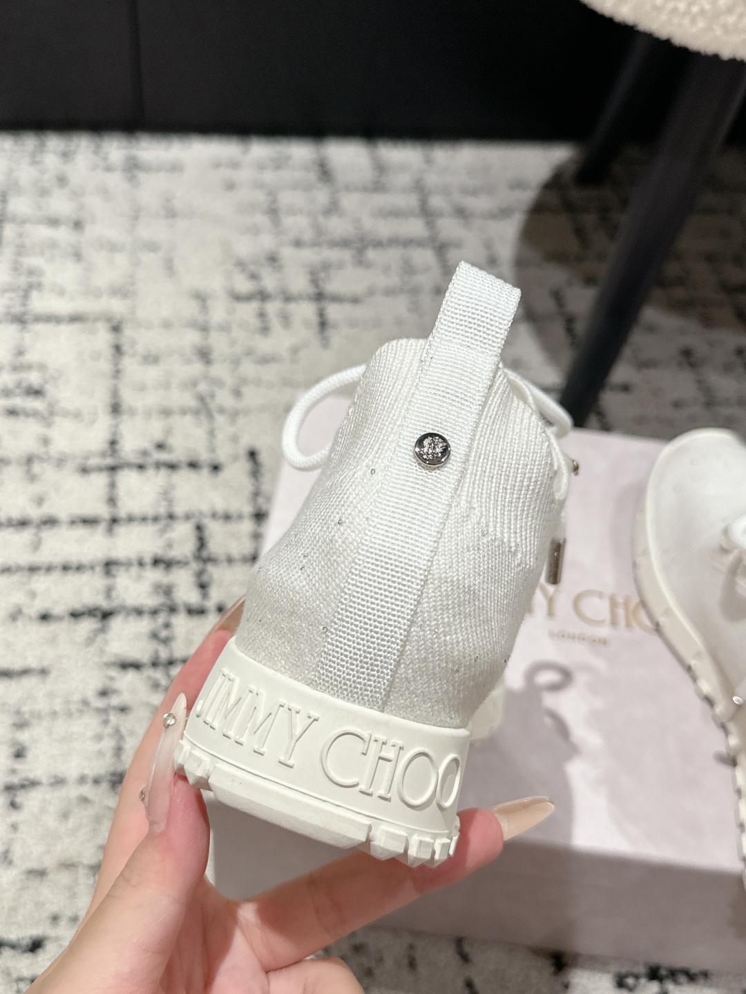 New Jimmy Choo Knitting Sneakers: Goddess in White, Sizes 35-40. - 图片 9