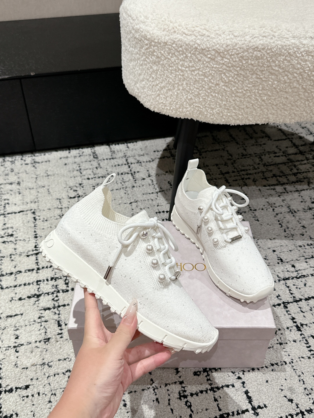 New Jimmy Choo Knitting Sneakers: Goddess in White, Sizes 35-40. - 图片 5