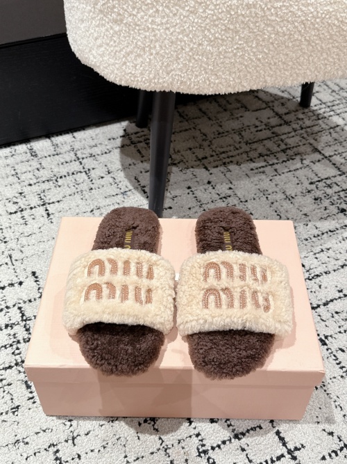 Miu Miu Women's Shearling Slippers - Cozy, Stylish, and Perfect for All Seasons 1 Miu Miu Women's Shearling Slippers - Cozy, Stylish, and Perfect for All Seasons