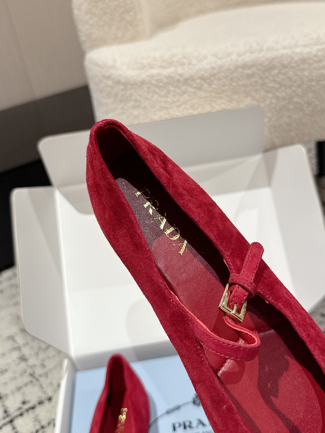 “Prada New Print Ballet Shoes: 744 Top Version, Mary Jane Flat Style, Sheep Leather, Comfortable Sole” - 图片 9