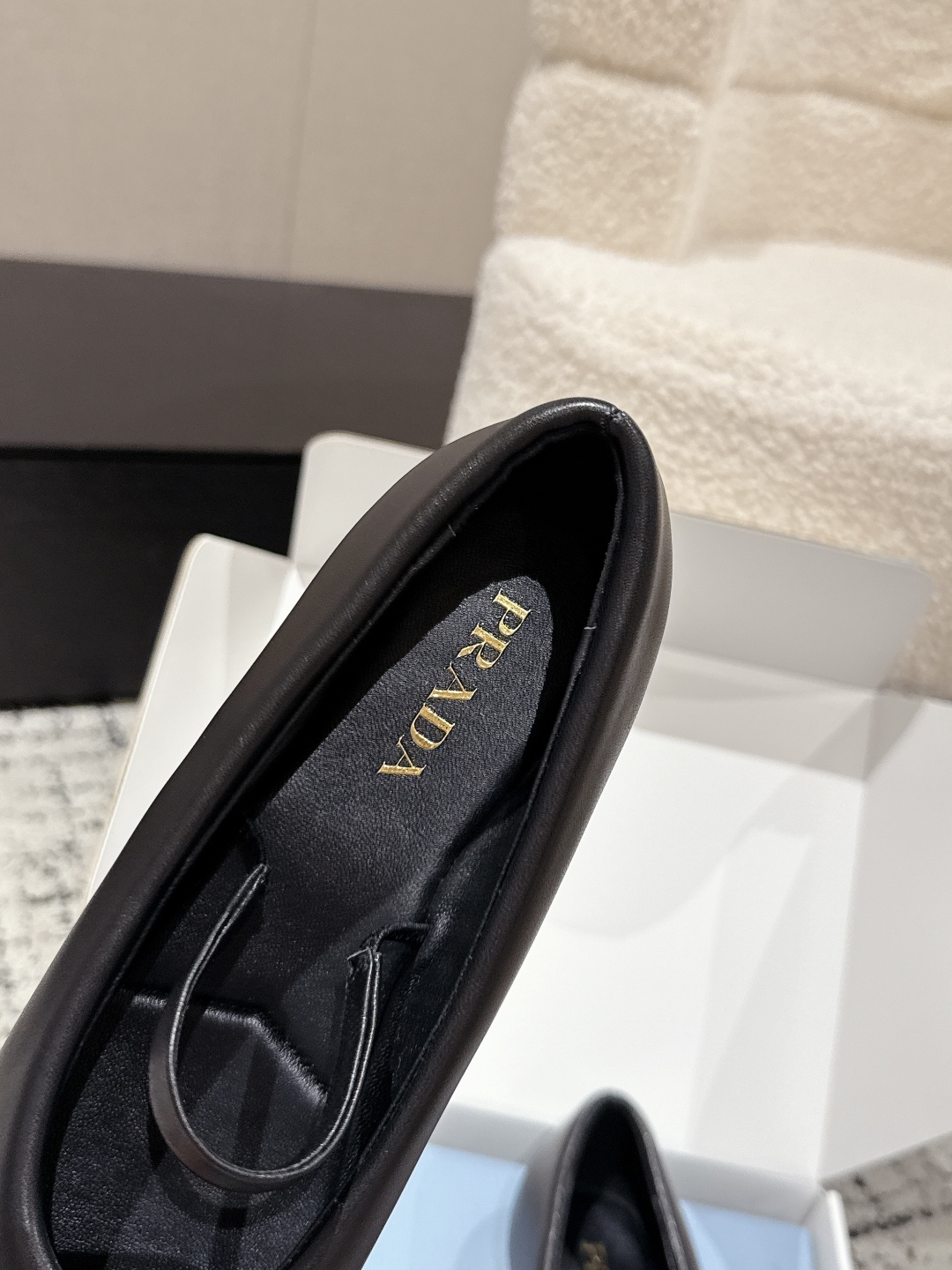 Prada New 25 Top Version Ballet Mary Jane Shoes Review with Cone Heel – Product Details - 图片 7