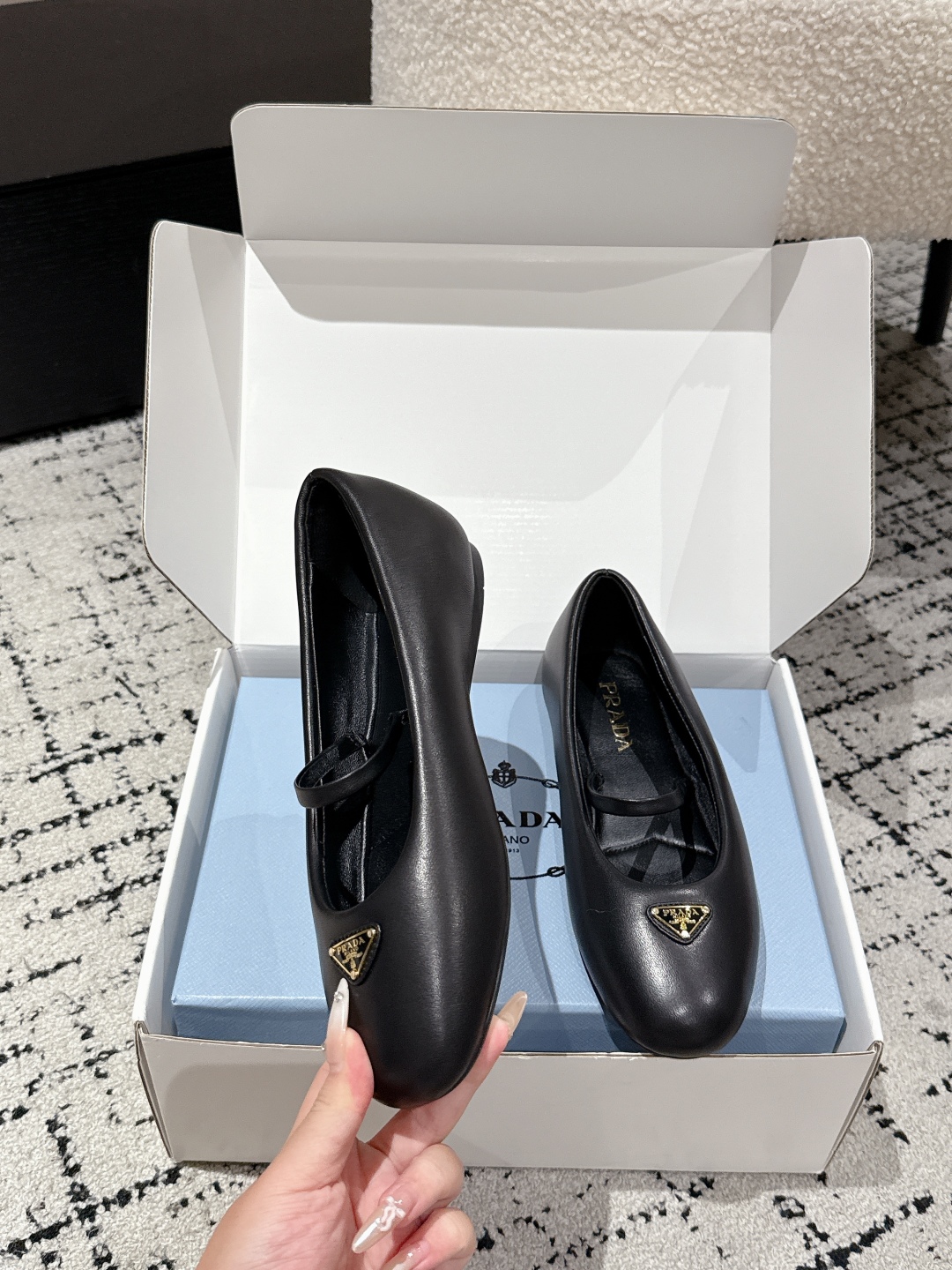 Prada New 25 Top Version Ballet Mary Jane Shoes Review with Cone Heel – Product Details - 图片 4
