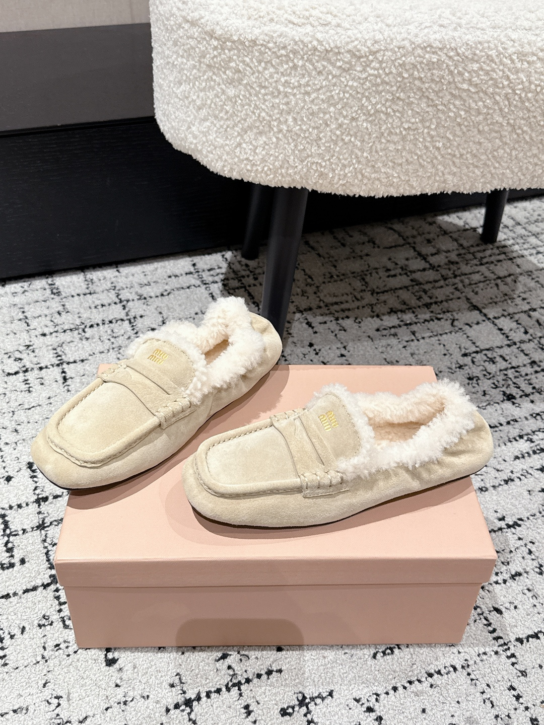 “648Miumiu Spring Summer Ballet Shoes: Fresh Wrinkled Heads Collection for Women Size 35-40” - 图片 3