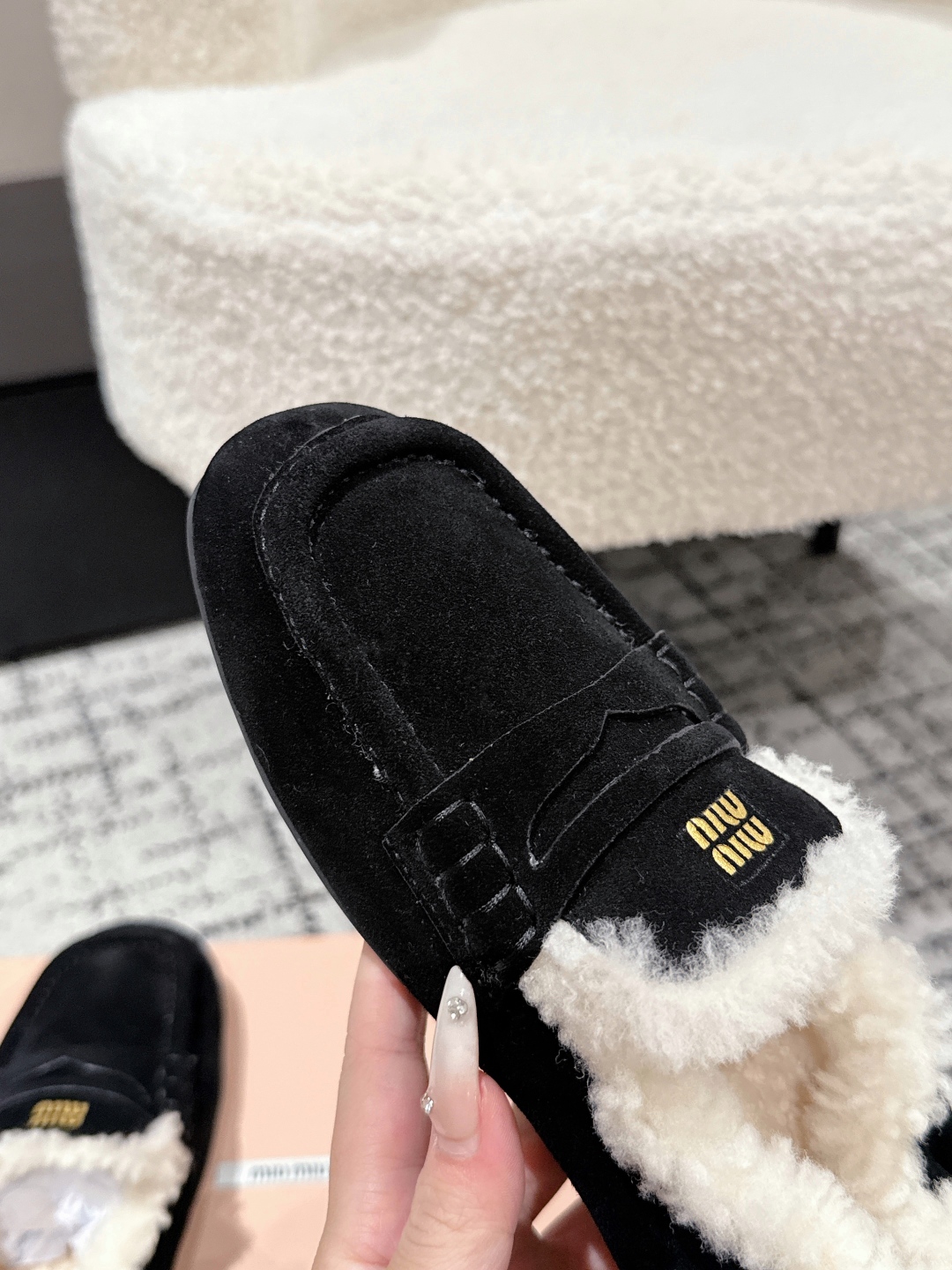 “Spring and Summer Ballet Shoes Collection: Miumiu 25 Fresh and Lavish Designs” - 图片 6