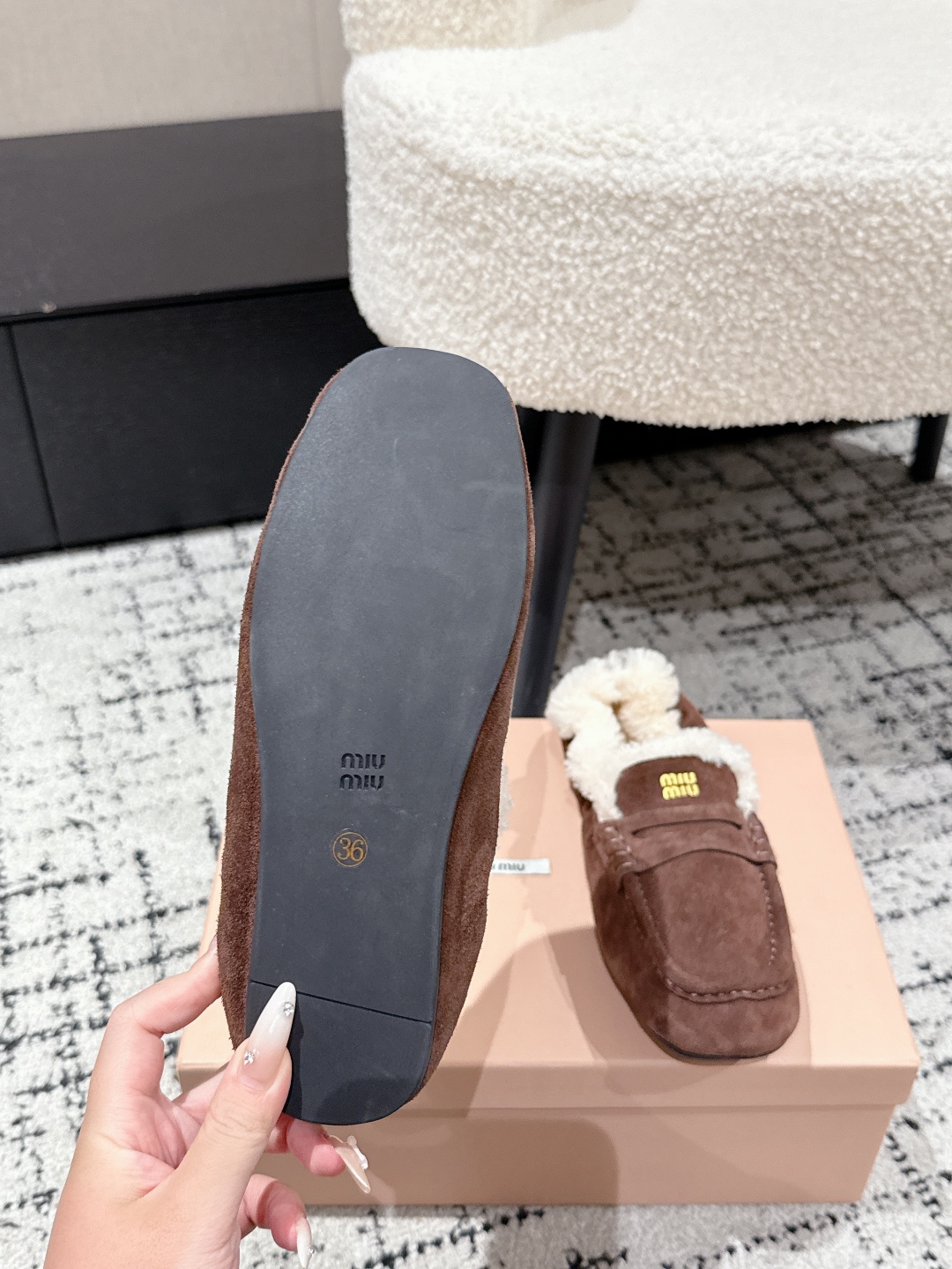 “648Miumiu Spring Summer Ballet Shoes Collection with Wrinkled Heads and Cat Design in Various Sizes” - 图片 9