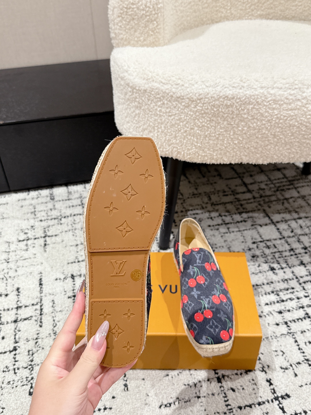 Louis Vuitton Women's Embroidered Espadrilles - Classic & Comfortable 10 cmp i1755644747644 8606 0 8