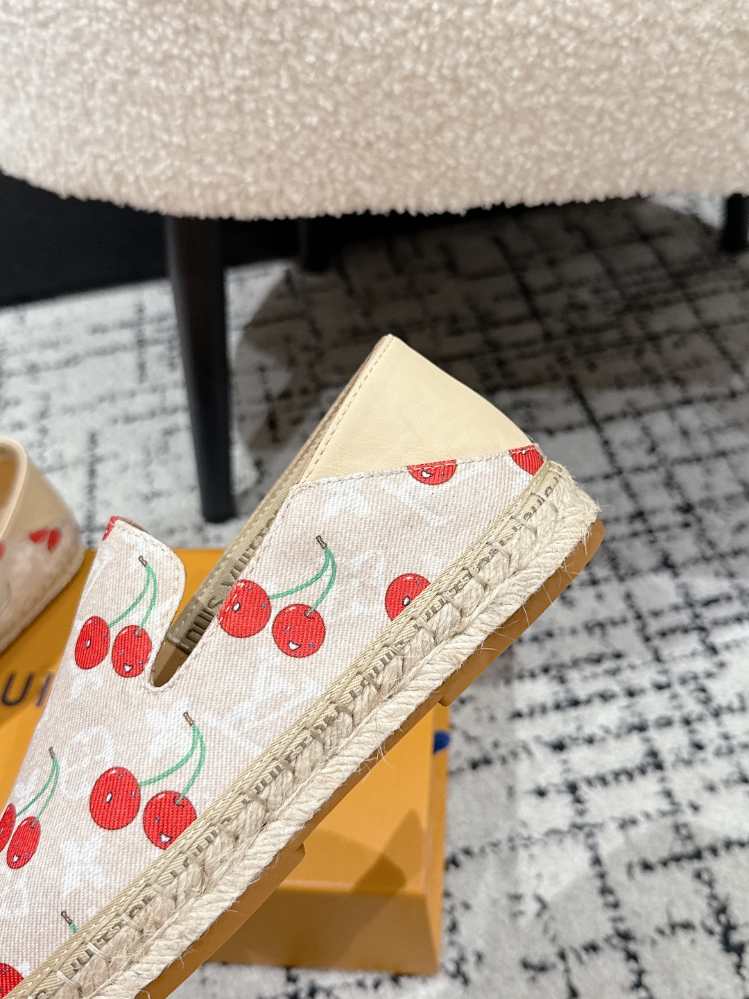 Louis Vuitton Women's Espadrilles: Embroidered Logo, Comfortable & Stylish 9 cmp i1755644777052 5365 0 7