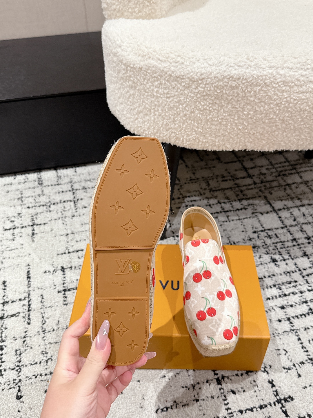 Louis Vuitton Women's Espadrilles: Embroidered Logo, Comfortable & Stylish 10 cmp i1755644777052 7040 0 8