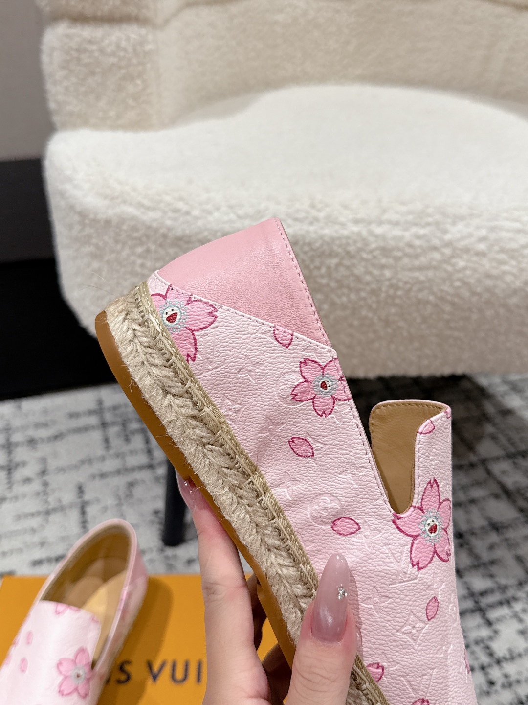 Louis Vuitton Women's Embroidered Espadrilles - Classic & Comfortable 10 cmp i1755644870991 5359 0 8