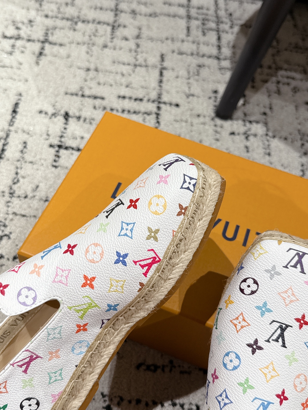 Louis Vuitton Women's Straw Espadrilles with Embroidered Logo - Size 35-41 7 cmp i1755644903945 3268 0 5