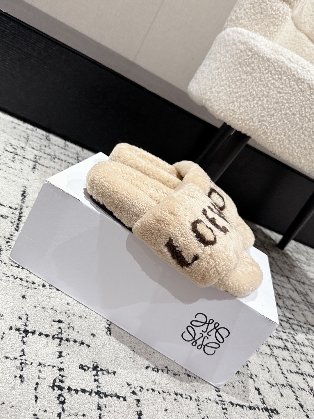 Loewe Shearling Slippers: Cozy, Stylish, and Crafted with Premium Wool 3 cmp i1755987584218 3048 0 1