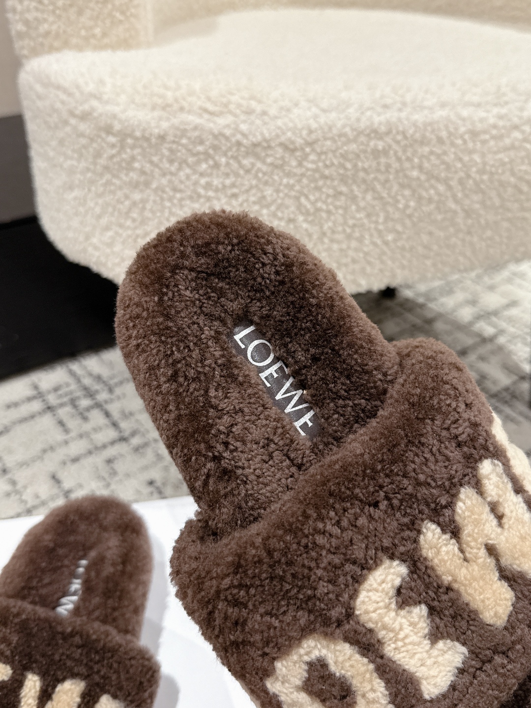Loewe Shearling Slippers: Cozy & Chic Winter Style - Sizes 35-42 9 cmp i1755987599091 7080 0 7