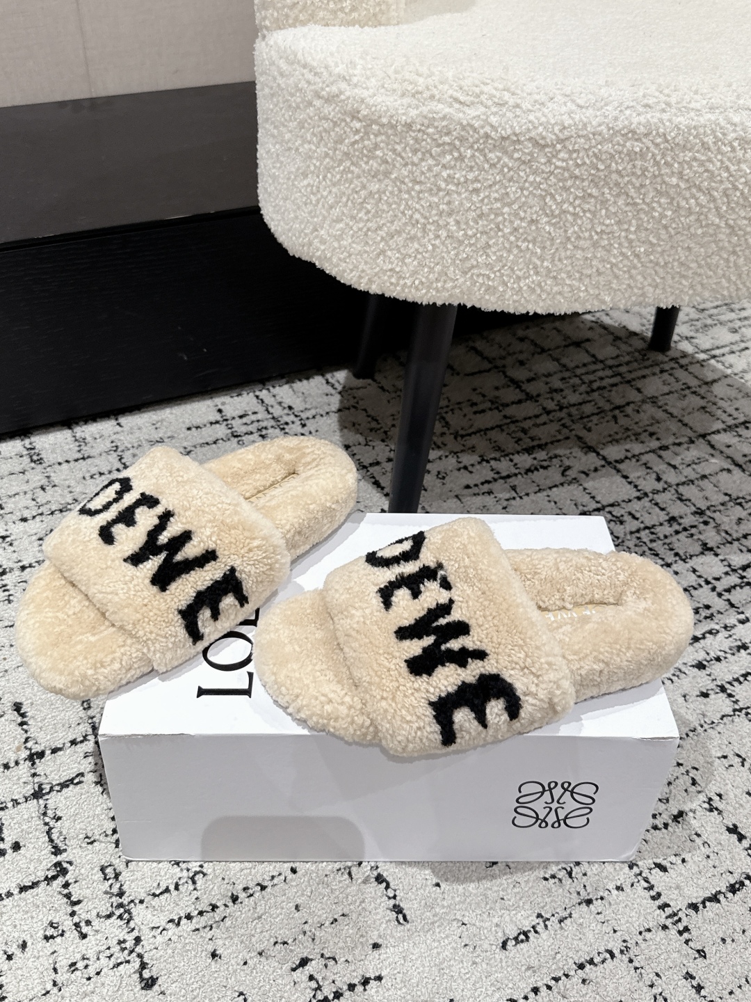 Loewe Shearling Slippers: Cozy, Stylish, and Made with Premium European Wool 4 cmp i1755987621102 630 0 2
