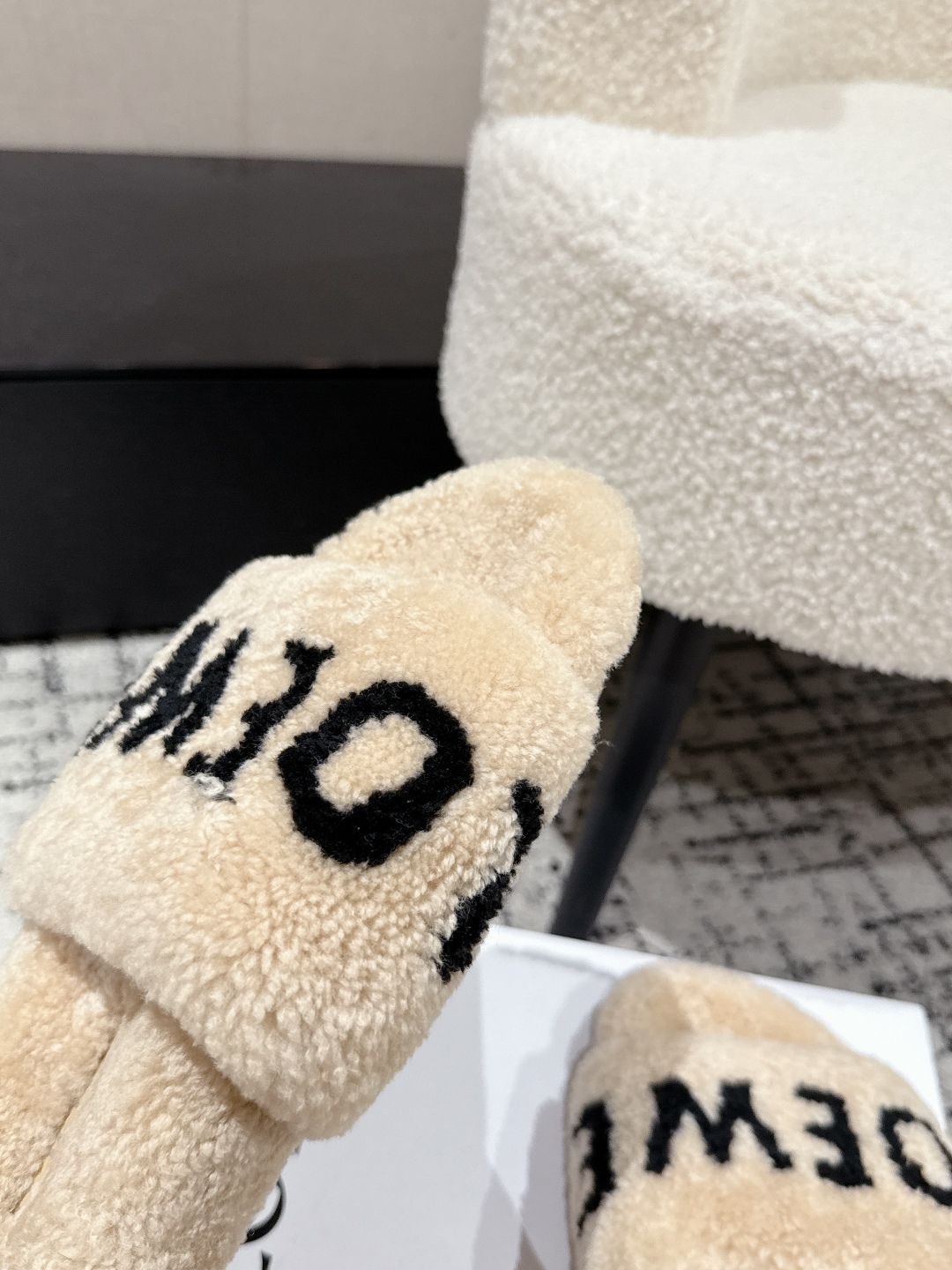 Loewe Shearling Slippers: Cozy, Stylish, and Made with Premium European Wool 7 cmp i1755987622578 1537 0 5
