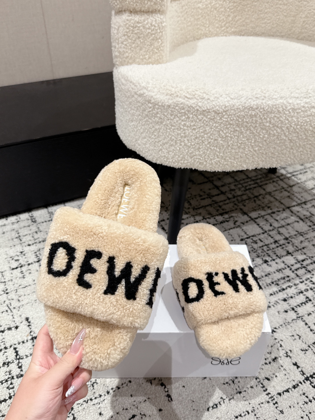 Loewe Shearling Slippers: Cozy, Stylish, and Made with Premium European Wool 6 cmp i1755987622579 3707 0 4