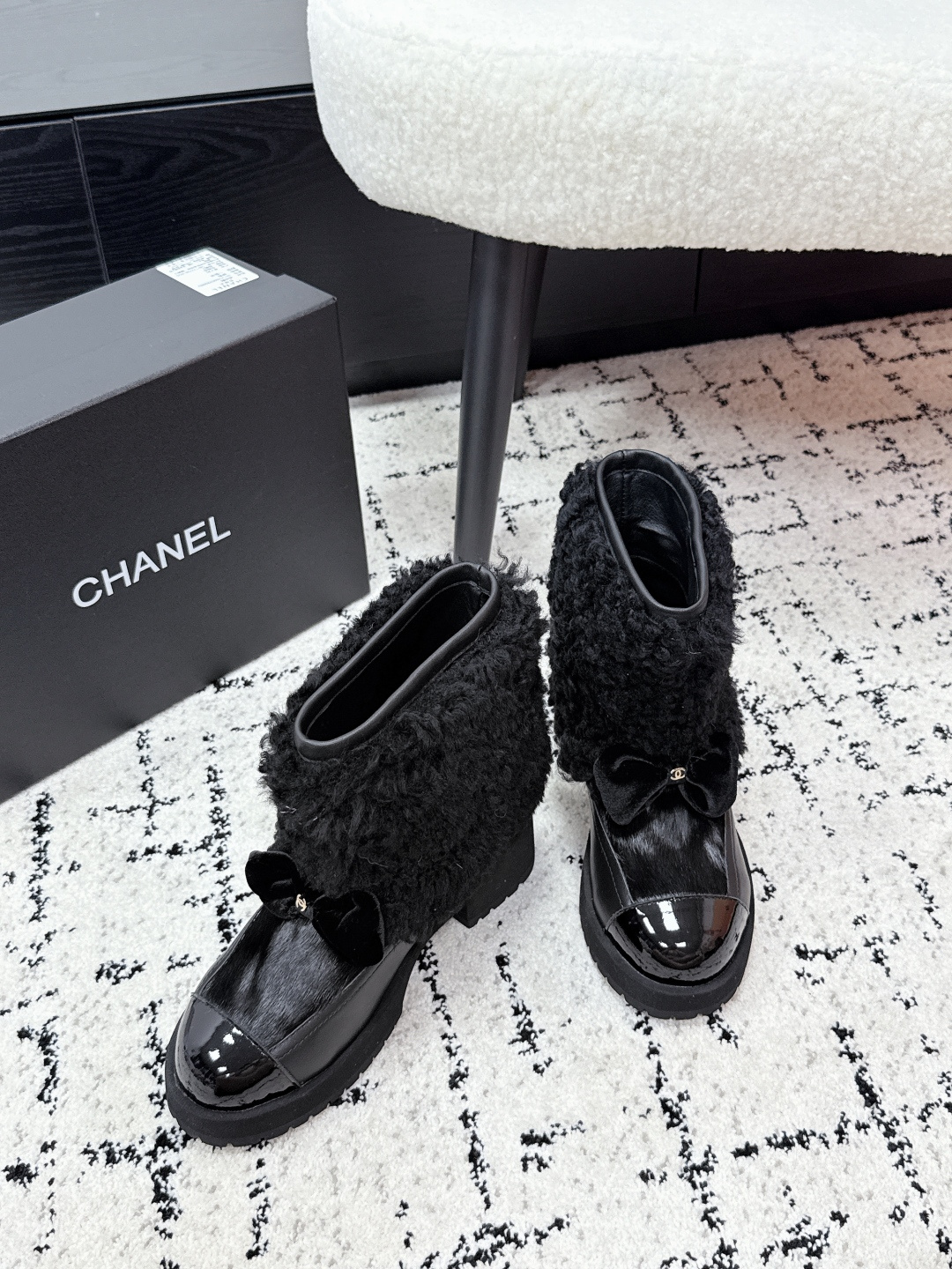 CHANEL women's shoes CHANELChanel 25 | COCO NEIGE Series 25N — photo 3