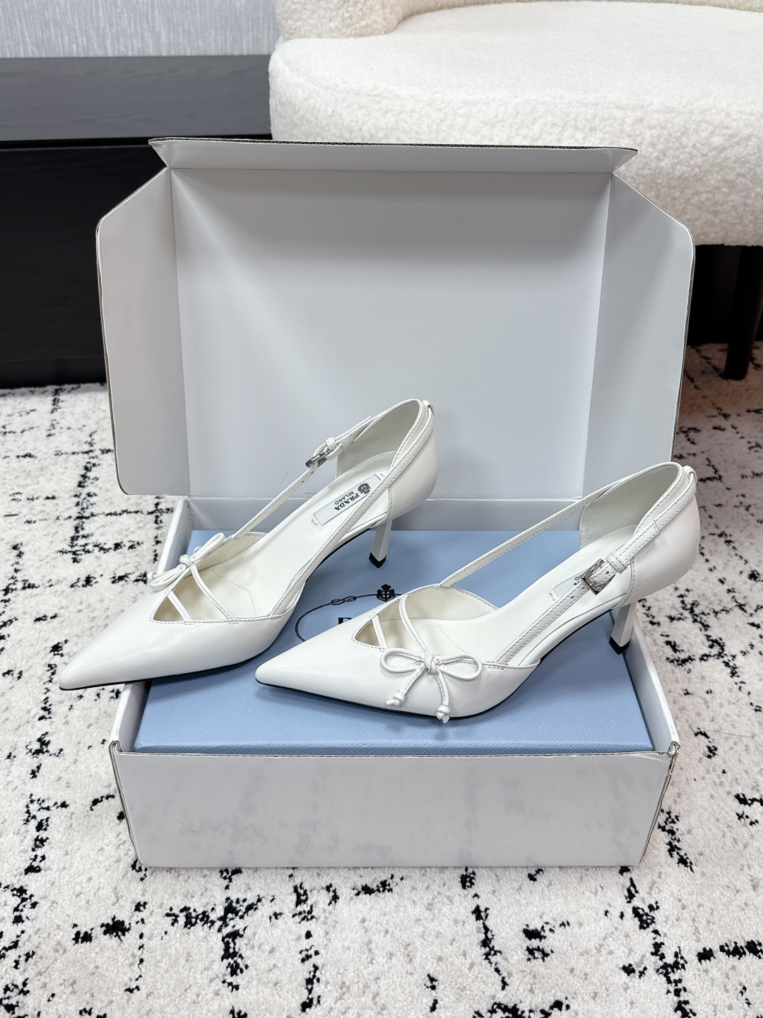Женская обувь Prada # уровень закупщика — photo 3