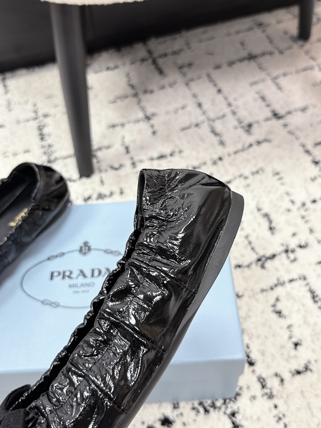 Prada Style Leather Women's Shoes style reference detail image 7 from source 784806
