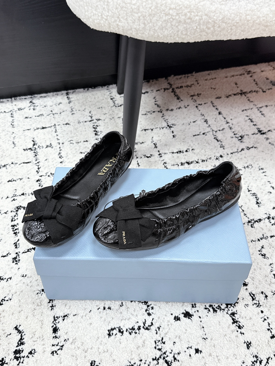 Prada Style Leather Women's Shoes style reference detail image 3 from source 784806