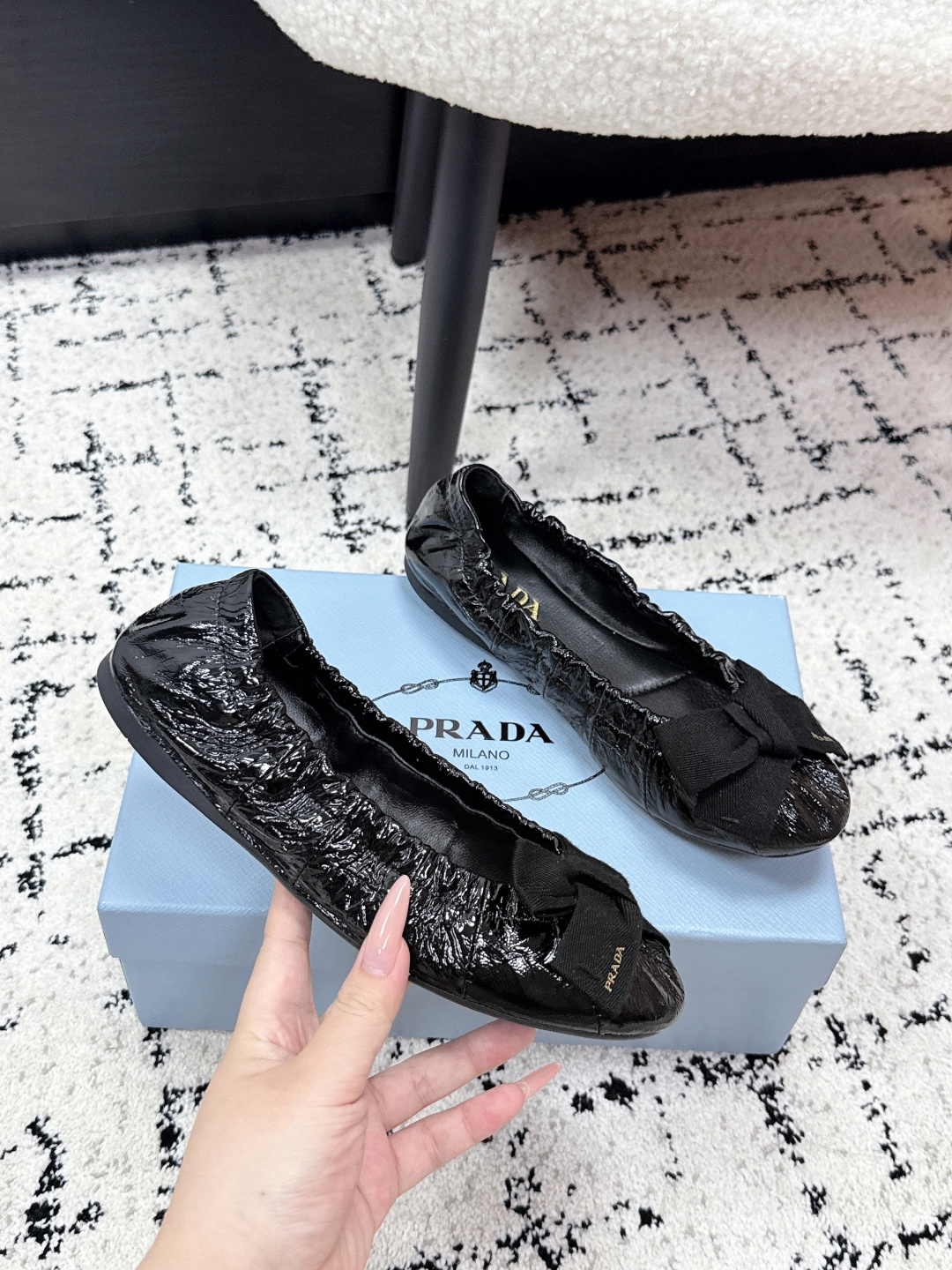 Prada Style Leather Women's Shoes style reference detail image 5 from source 784806
