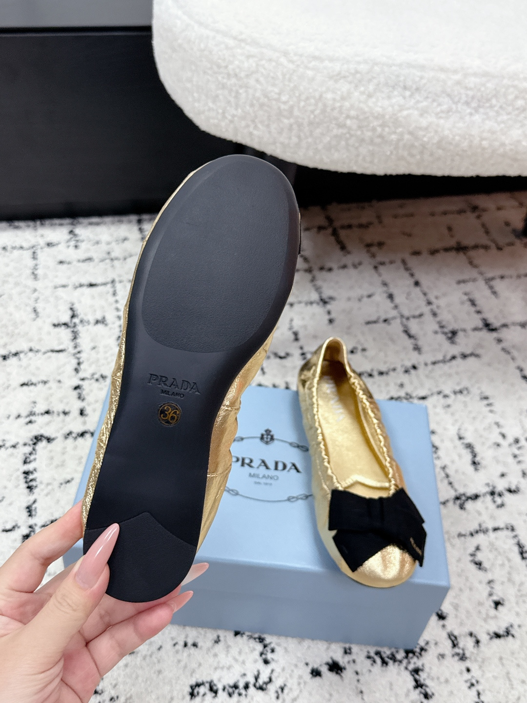 Prada Style Leather Women's Shoes style reference detail image 9 from source 784807